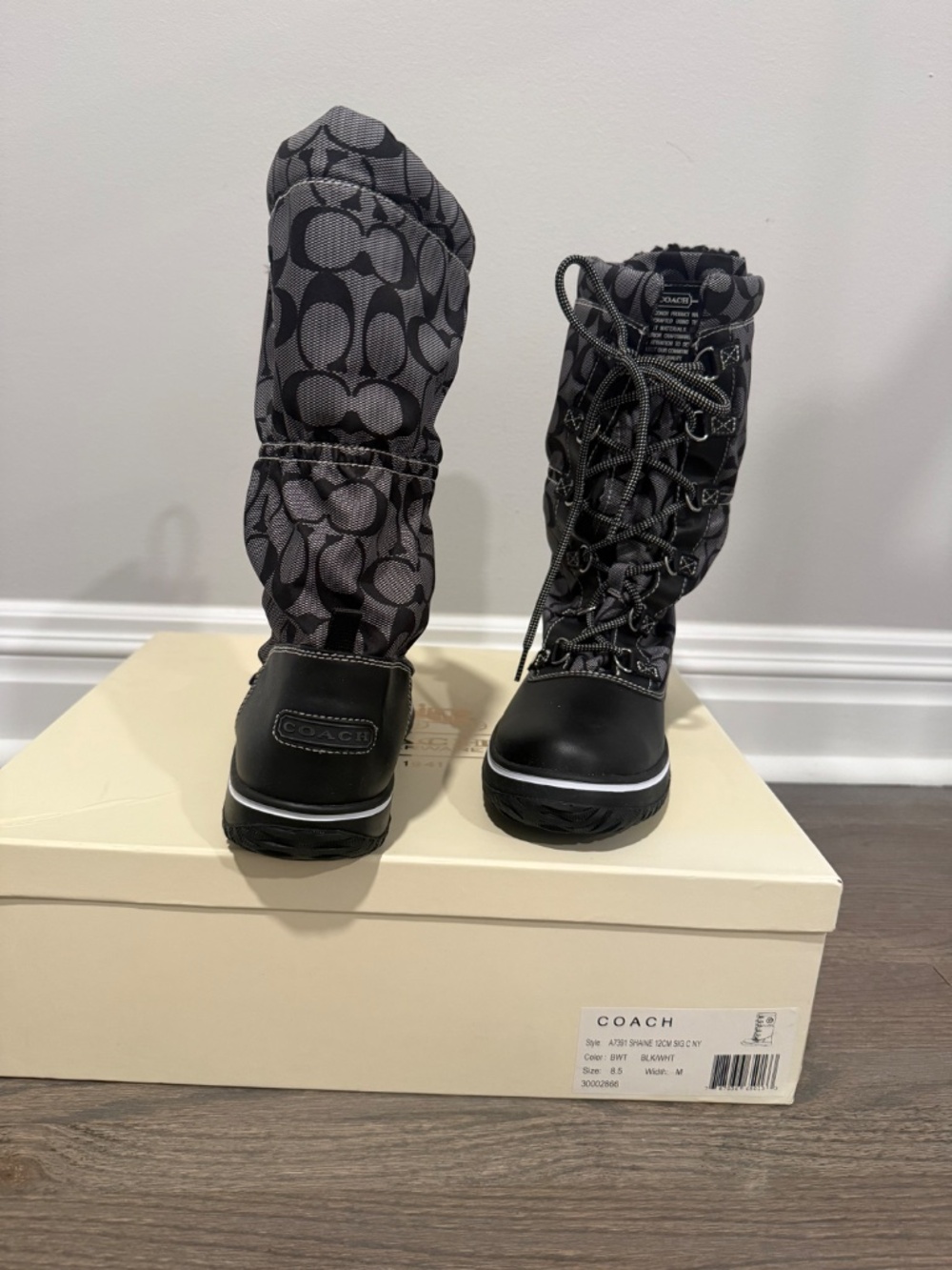 Coach Shane Boots - Picture 3 of 4